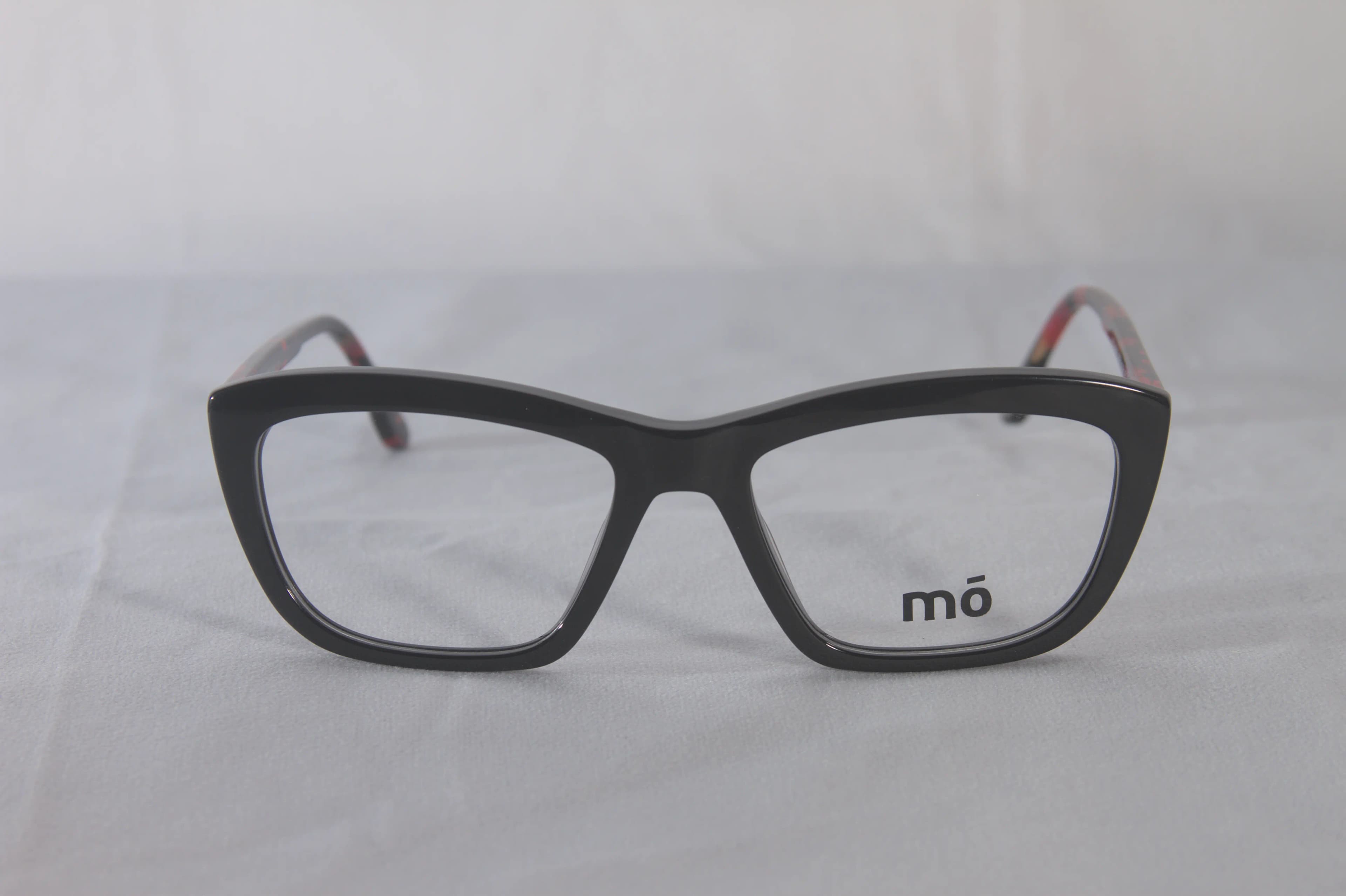 Mó Eyewear